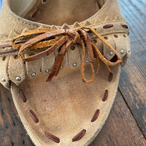 Christian Dior vintage camel suede moccasin style open toe pump size 9 - Picture 10 of 12